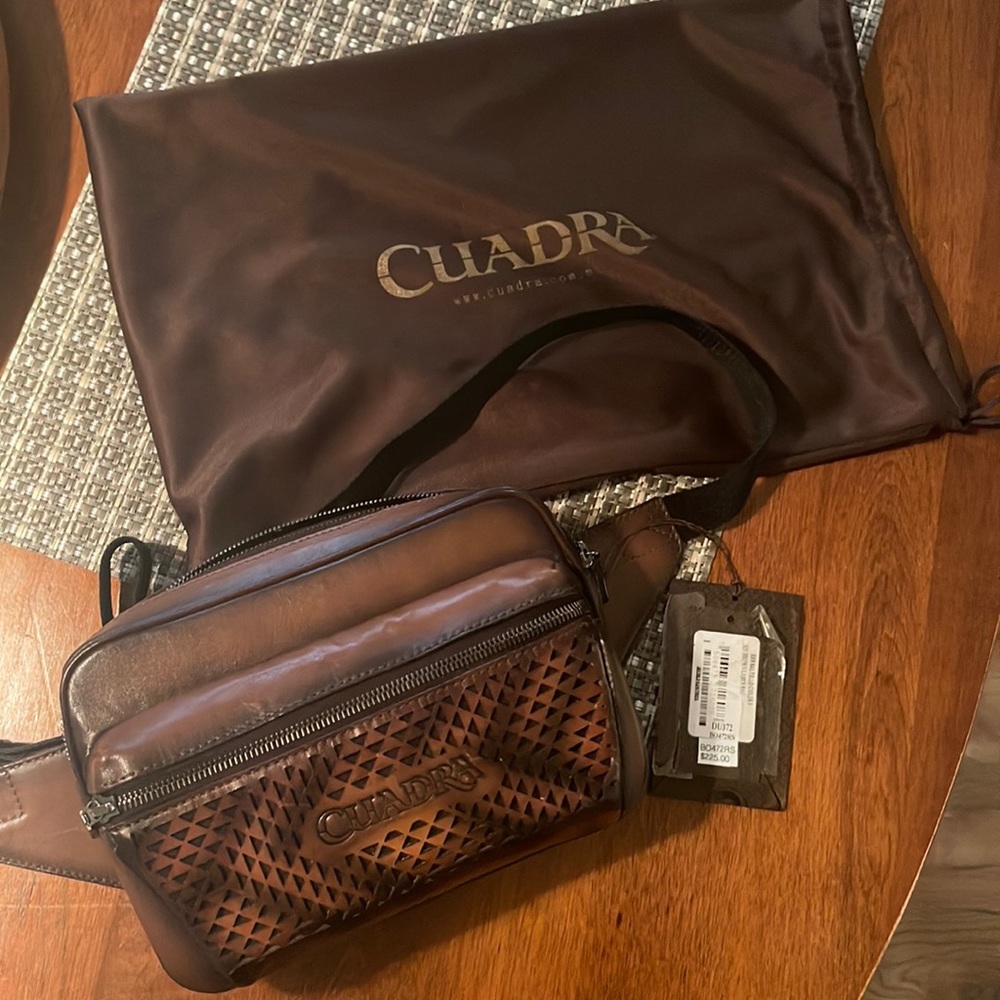 Cuadra Fanny pack